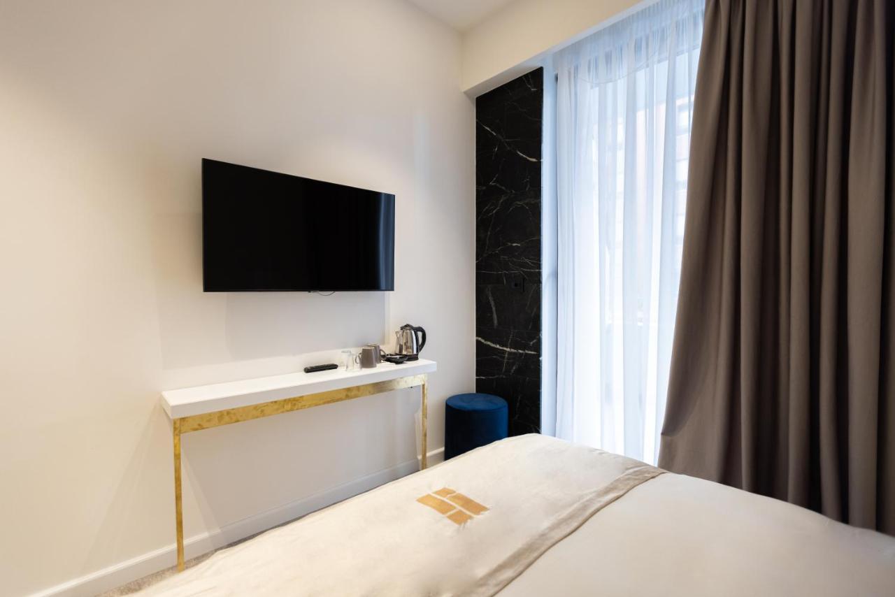 Habitat Hotel